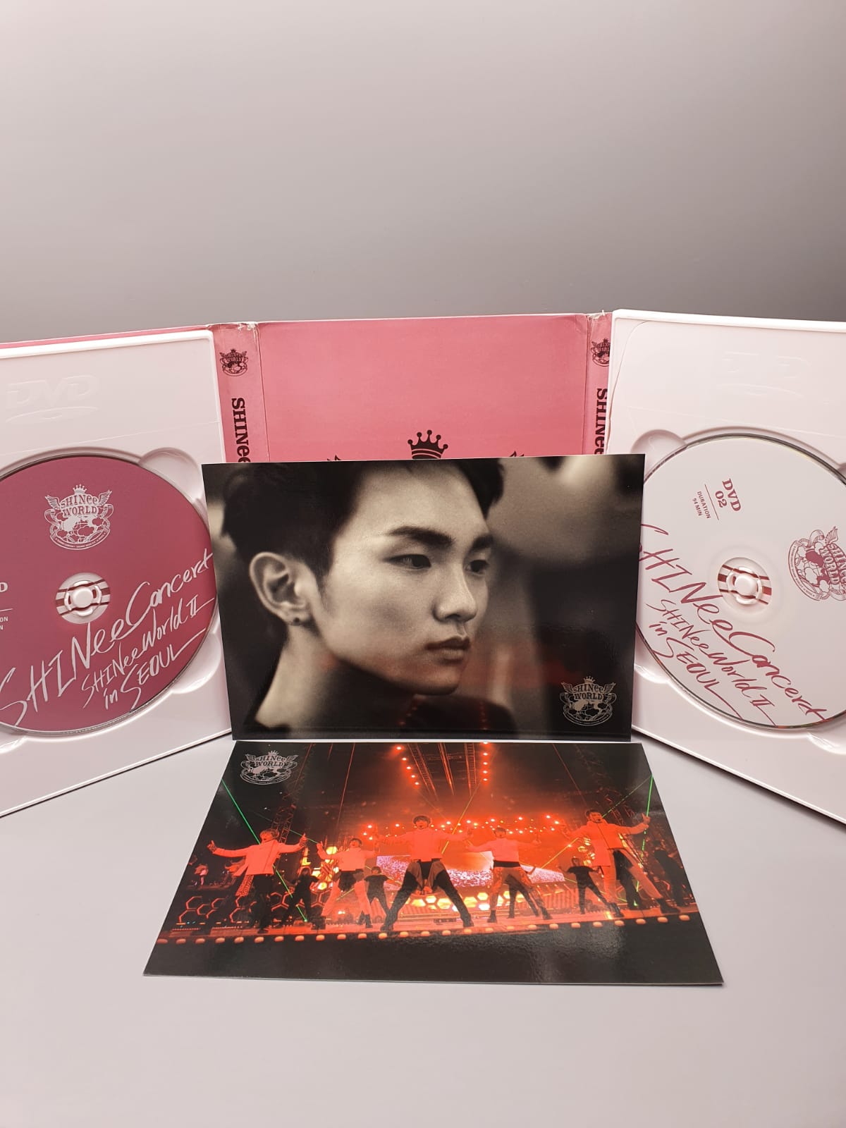 SHINEE WORLD Concert Live in Seoul DVD Autographed