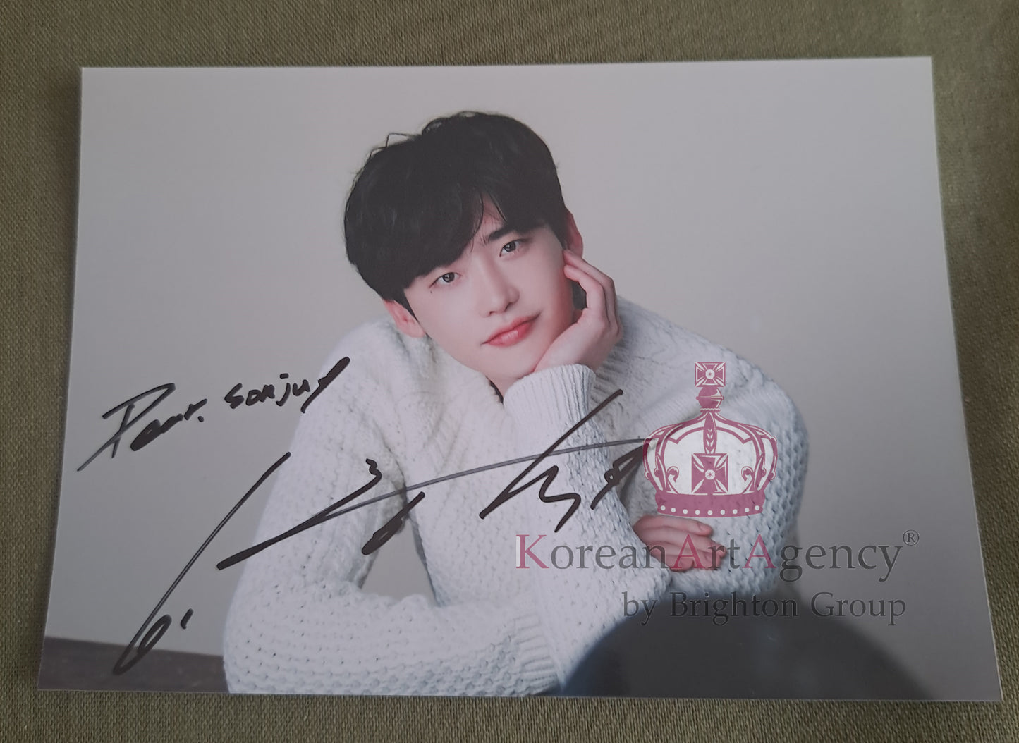 Personalized Autograph (Korean Artist, Kpop Idol, Chinese Artist, Etc.)