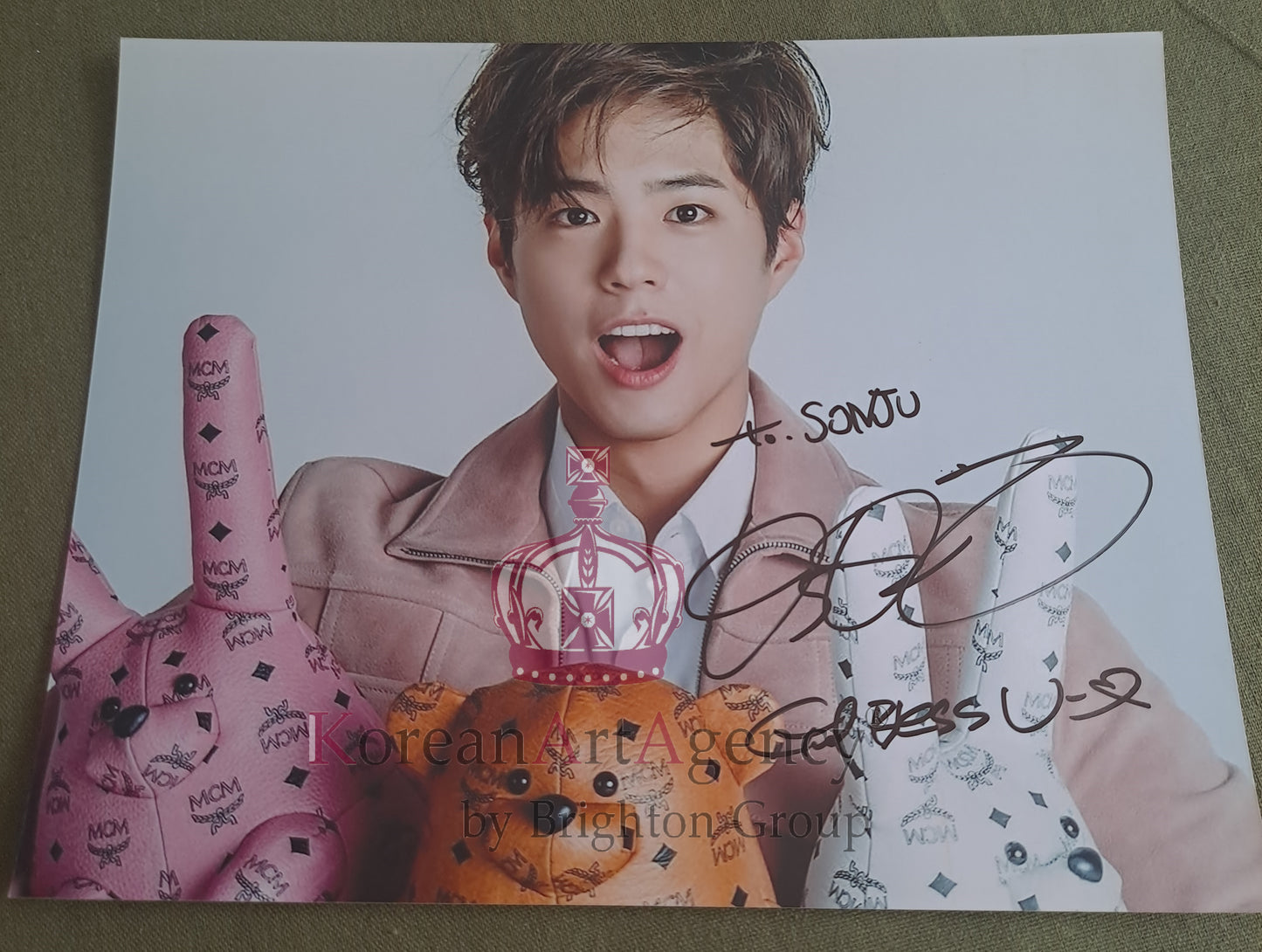 Personalized Autograph (Korean Artist, Kpop Idol, Chinese Artist, Etc.)