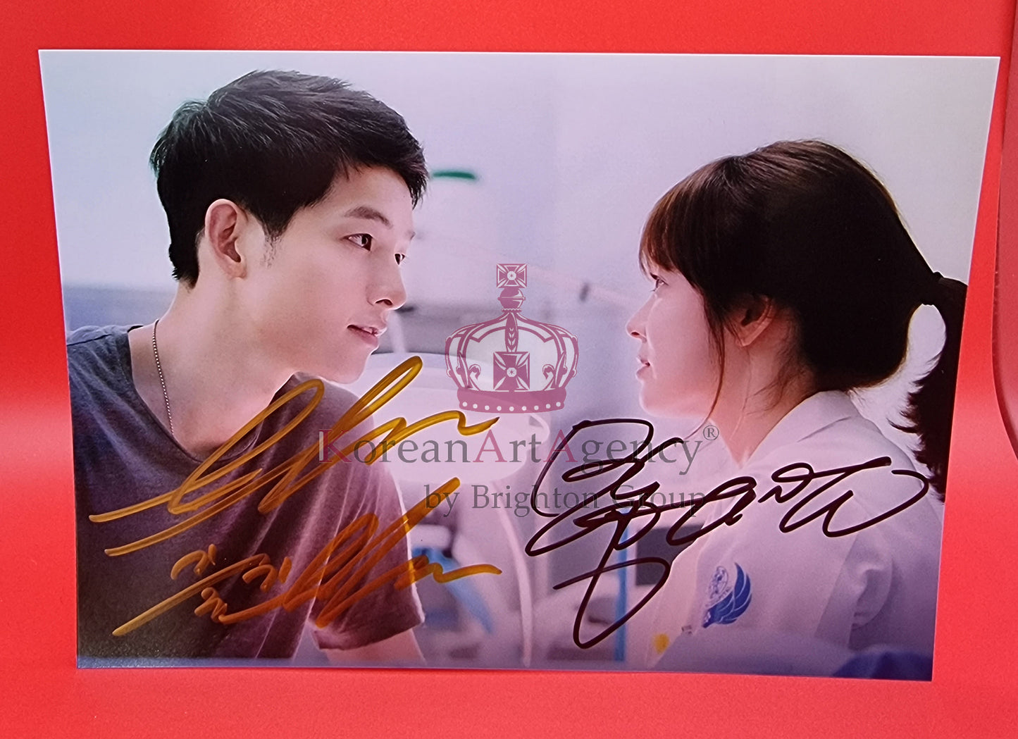 Song Joong Ki Song Hye Kyo Descendants of the Sun Autograph