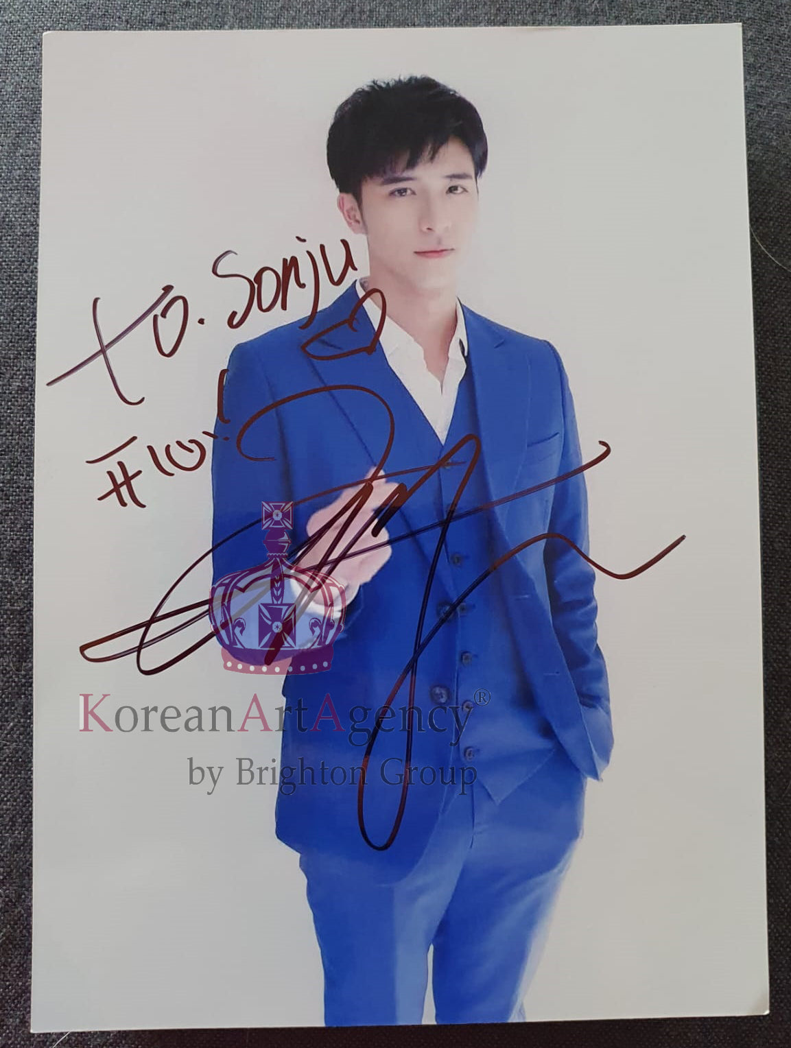 Personalized Autograph (Korean Artist, Kpop Idol, Chinese Artist, Etc.)